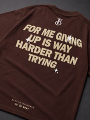 SCRIPT TEE BROWN